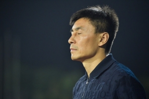 国足前队长李玮锋将走进青海，参加“援青杯”足球交流活动